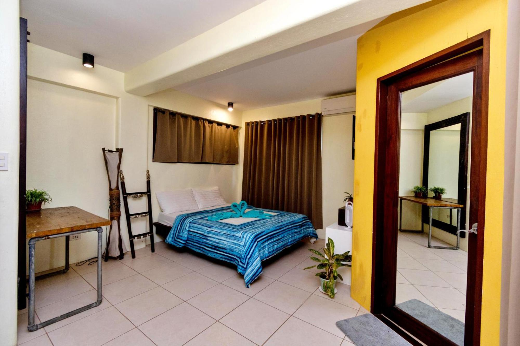 Babosam Apartments Boracay Island Esterno foto